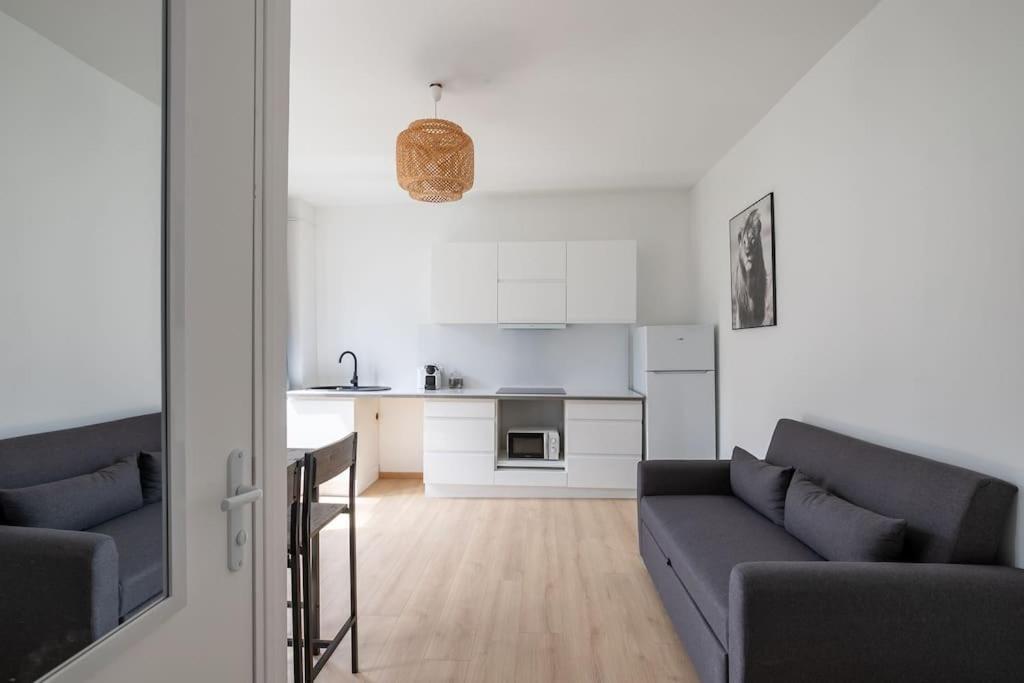 Off Appartement Familial Neuf Pour 4 - L'Eclat De Clichy Zewnętrze zdjęcie
